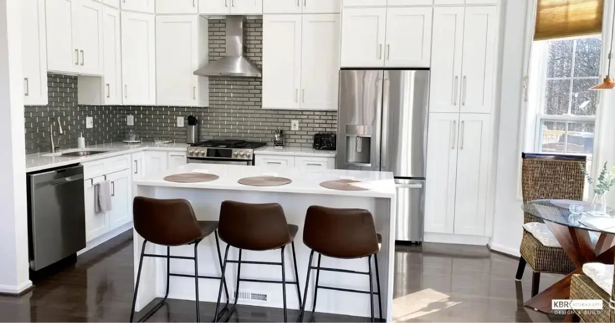 L-Shape-Kitchen-With-Island-in-Burke-VA.png (1)